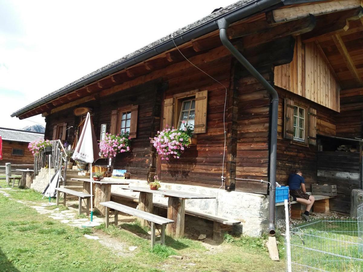 Haus Antonius Hotel Sankt Lorenzen im Lesachtal ภายนอก รูปภาพ